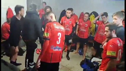 DANS LE VESTIAIRE DES SENIORS B