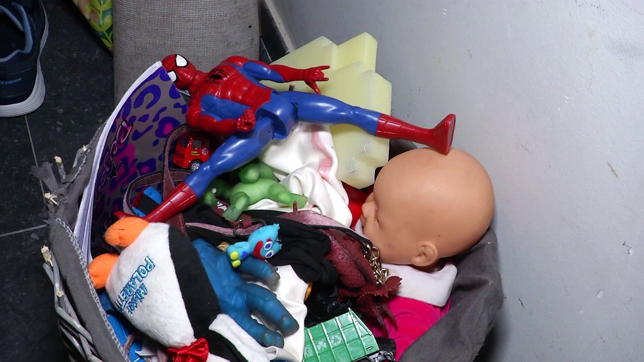 VIVERE IN BARACCA SENZA LUCE