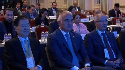 BAKAN ERSOY: HEDEFİMİZ TURİZMİ TÜRKİYE'NİN 81 İLİNE YAYMAK VE ÜRÜN ÇEŞİTLİLİĞİNİ ARTTIRMAK