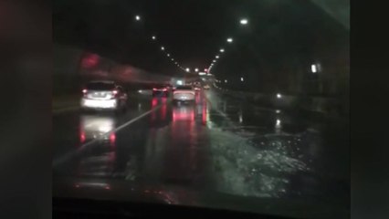 '툭하면 말썽' 인천북항터널 바닷물 또 유입...차량 통행 차질 / YTN