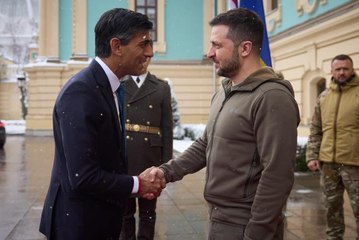 İngiltere Başbakanı Sunak ile Zelenskiy ortak basın toplantısı düzenledi