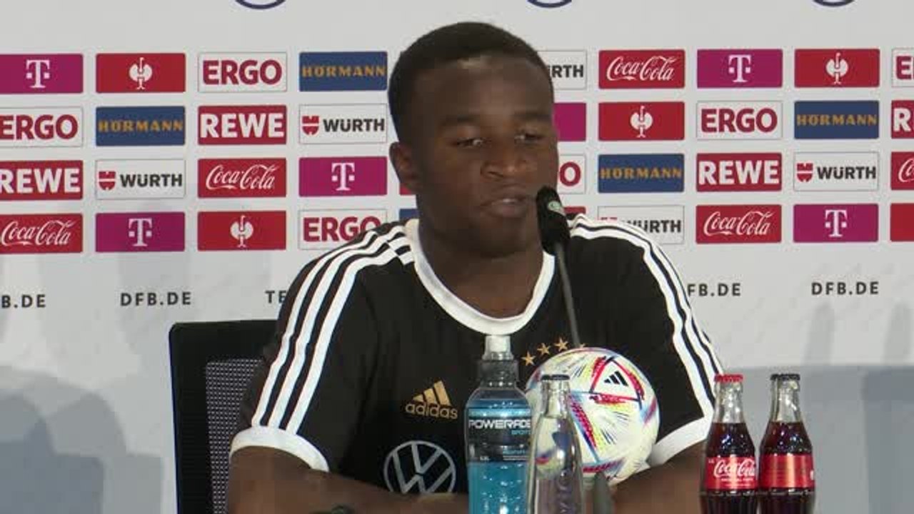 Moukoko: 'Freut mich hier dabei zu sein'
