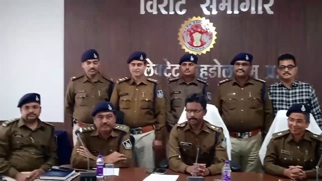 When the teenager pressured her to marry, she conspired to murder, was posted earlier in the school