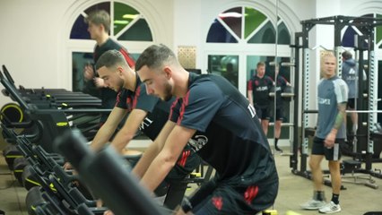 Journée de récupération pour le 1er jour des Diables rouges au Qatar - Vidéo: URBSFA