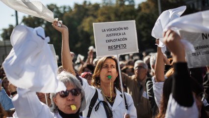 El mes en que la sanidad pública de Madrid se levantó contra Ayuso | EL PAÍS