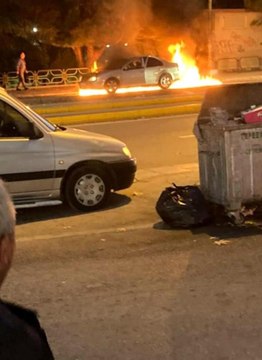 Eskişehir'de seyir halindeyken yanan otomobil kullanılamaz hale geldi