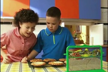 The Story of Tracy Beaker - Series 1 - Episode 14 - Sleepover
