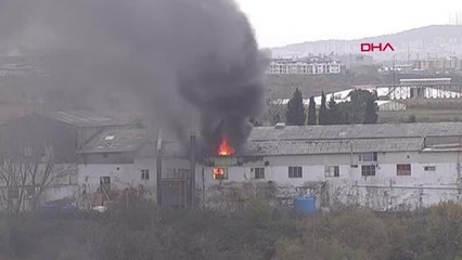 İSTANBUL-TUZLA'DA FABRİKADA YANGIN