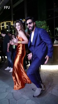 Varun Dhawan, Kriti Sanon's Bhediya trailer 'howls loud' on Burj Khalifa