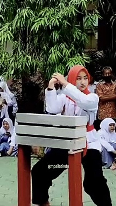 Srikandi_chantik_merpati_putih(720p)