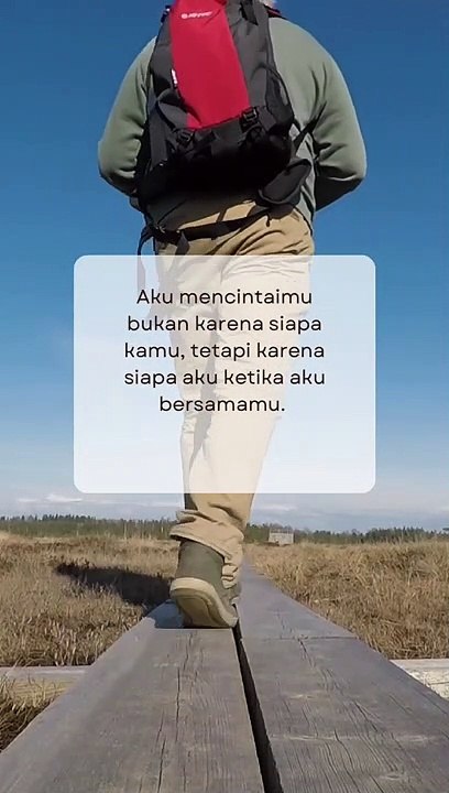 Aku mencintai kamu bukan karena siapa kamu