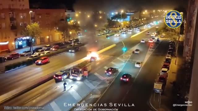 Un choque entre dos vehículos causado por un conductor borracho deja cuatro heridos en Sevilla