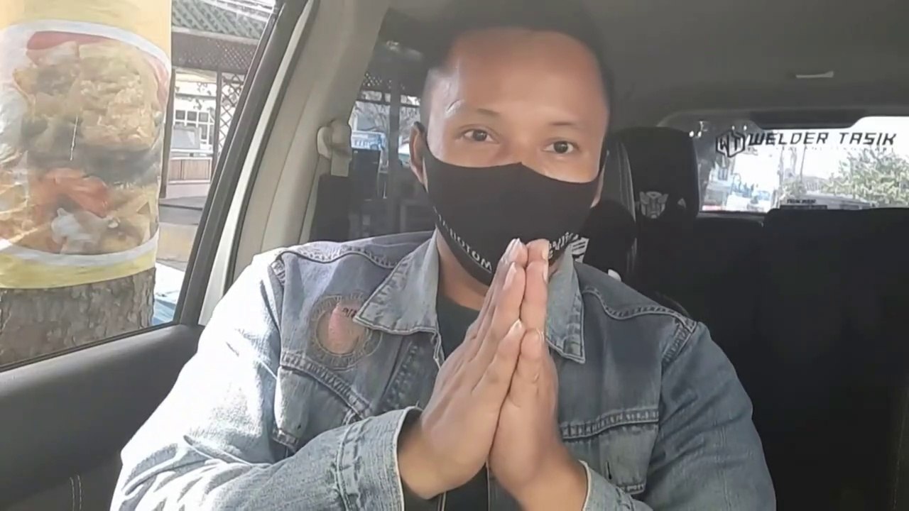 Membuat lemari baju besi hollow kombinasi kayu