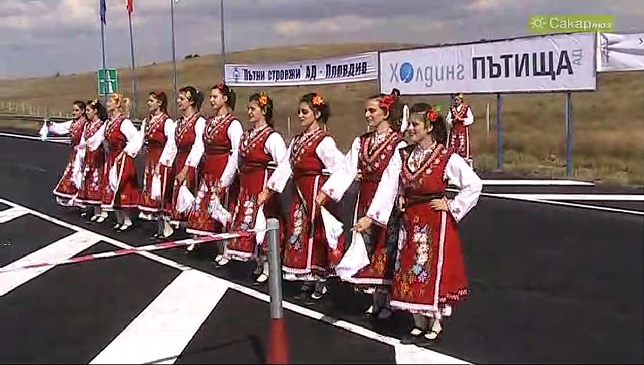 Бойко и Плевнелиев откриват част от магистрала