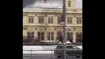 Russia, maxi incendio a Mosca: enorme nube nera - Video