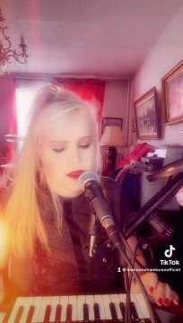 Chanteuse Française - Manôon - A coeur perdu - live - Chanteuse Française - 2022 - 2023 - Nouveauté