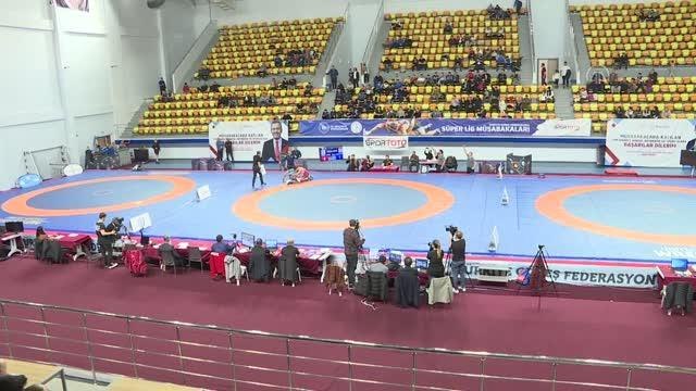 Grekoromen Güreş Süper Lig'de şampiyon ASKİ Spor Kulübü oldu