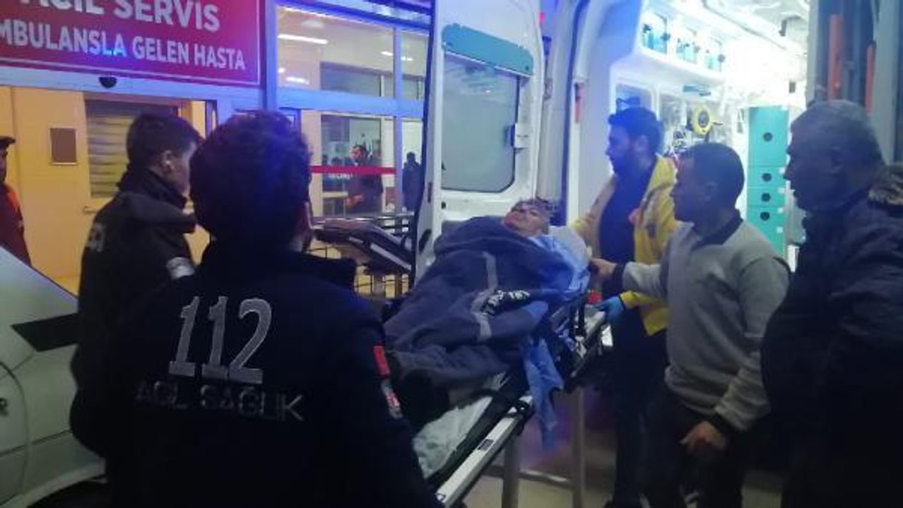 ÇİNKO MADENİNDE GÖÇÜK ALTINDA KALAN İŞÇİLER ÇIKARILDI