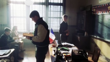 Catch Me if You Can (2002) -  Substitute Teacher Scene - Movieclips