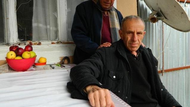 Ardahanlı Adnan Bozyiğit'in çok ilginç bir yeteneği var! Duyanlar inanmakta güçlük çekiyor