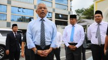 El rey de Malasia prorroga un día el plazo para formar gobierno tras los comicios