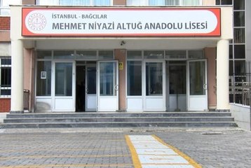 İSTİKLAL'DEKİ TERÖR SALDIRISINDA ÖLEN YAĞMUR'UN OKULUNDA ANMA - 2