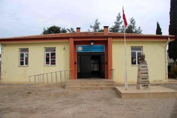 Hıncal Uluç'un ölümü memleketi Kilis'te üzüntüye neden oldu