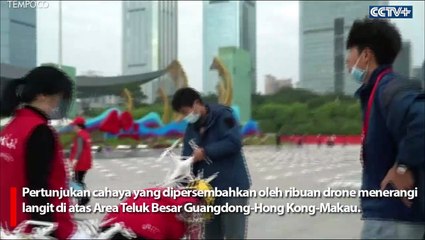 Ribuan Drone Hasilkan Pertunjukan Cahaya Spektakuler