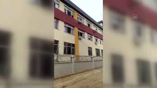 GAZİANTEP - Terör örgütü YPG/PKK'nın Karkamış'a roketli saldırı - Okul ve evlerde oluşan hasar