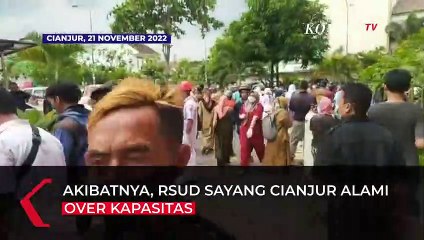 Warga Korban Gempa Membludak Padati RSUD Cianjur, Sampai Dirawat di Halaman!