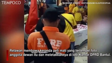 Relawan Geruduk Kantor DPRD Bantul, Protes Pidato Anggota Dewan