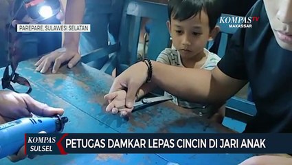 Detik-Detik Damkar Keluarkan Cincin Di Jari Anak Yang Bengkak