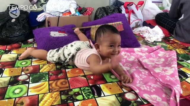 Cegah Penyebaran Covid-19 di Pengungisan, BPBD Pekalongan Buat Sekat di Pengungsian