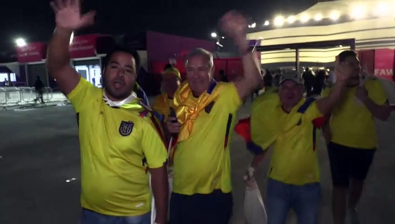 Katar: Leere Ränge bei Eröffnungsspiel gegen Ecuador