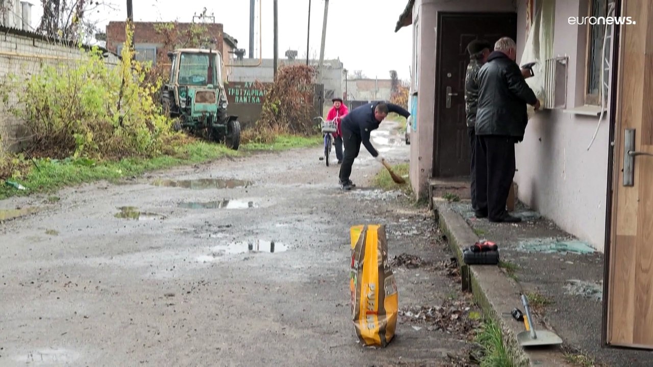 Alltag in Cherson: Minen werden geräumt, Supermärkte öffne, Bombardierung geht weiter