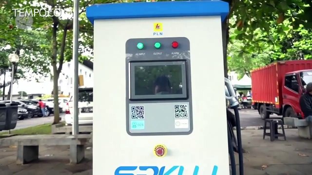 Anies Berencana Operasikan 100 Bus Listrik Transjakarta Tahun Ini