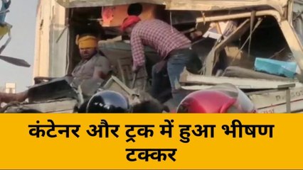 मिर्जापुर: कैंटर और ट्रक की आमने-सामने की भीषण भिड़ंत में 2 लोग हुए, गंभीर रूप से घायल