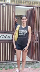 Hayee...Ananya Panday Ki Khushi#shorts #ytshorts #ananyapanday #viral
