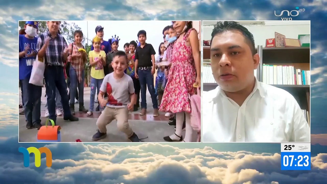 Maestros rechazan declaraciones del Ministro de Educación por demora en titulación a bachilleres de Santa Cruz