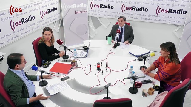 Crónica Rosa: Gloria Camila estalla contra los medios