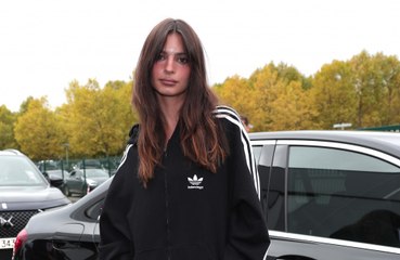 Emily Ratajkowski aime bien  Pete Davidson