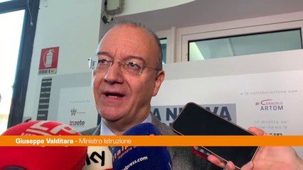 Valditara "In corso grande monitoraggio dell'edilizia scolastica"