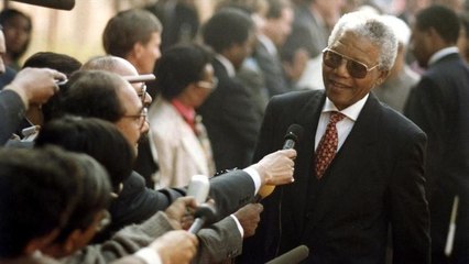 Mandela, un symbole contre l'apartheid