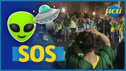 Bolsonaristas pedem socorro a extraterrestres no RS