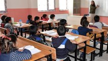 Son Dakika: Terör saldırıları nedeniyle Gaziantep'in Karkamış ilçesinde okullar 1 hafta tatil edildi