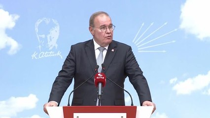 Faik Öztrak: "Hıçkıra Hıçkıra Ağladığı, Dört Parmak Yapıp Meydanlarda Selamlattığı Rabia'yı Dün Katar Topraklarına Gömüverdi"