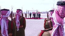 ملك الأردن يجري مباحثات مع رئيس الوزراء العراقي في عمان