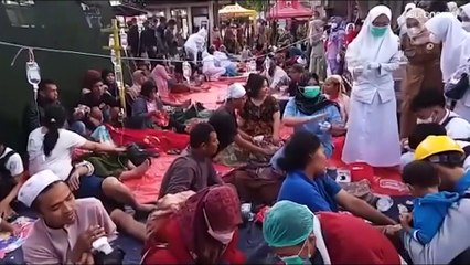 Au moins 162 morts, dans un séisme en Indonésie, le bilan devrait s'alourdir