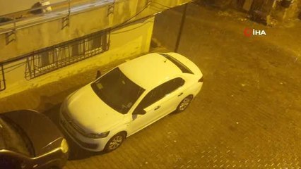 Bardaktan boşanırcasına yağmur yağdı, yağış doluya dönüştü, sokaklar dere gibi aktı