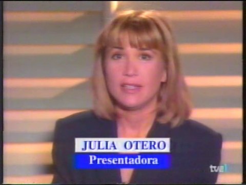 Julia Otero Un paseo por el tiempo y Premio Nacional de Radio (La radio de Julia, Onda Cero).